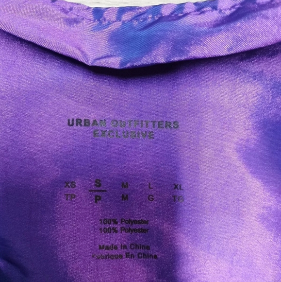 Urban Outfitters Purple Wind Breaker Surf Style Exclusive Size Small - Picture 4 of 6